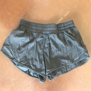 Lulu Hotty Hot 2.5” inseam Short